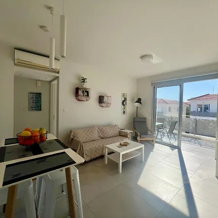 Apartmán Stunning 2-br In A Luxury Complex Near The Beach!