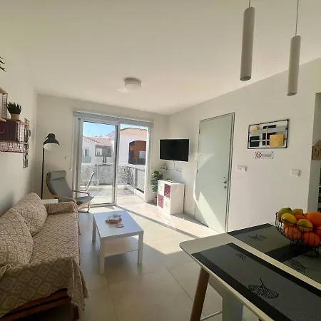 Apartmán Stunning 2-br In A Luxury Complex Near The Beach!
